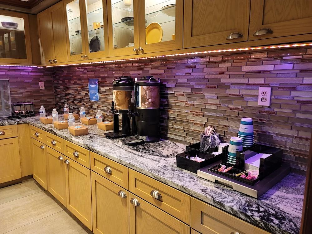 Homewood Suites By Hilton Richmond - West End / Innsbrook Broad Meadows Buitenkant foto